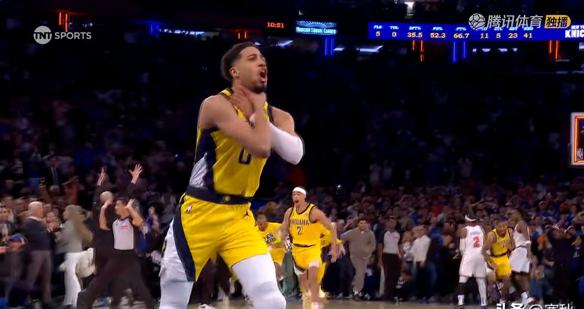 开云sport-包含尼克斯鏖战马刺，利拉德统治全场的词条