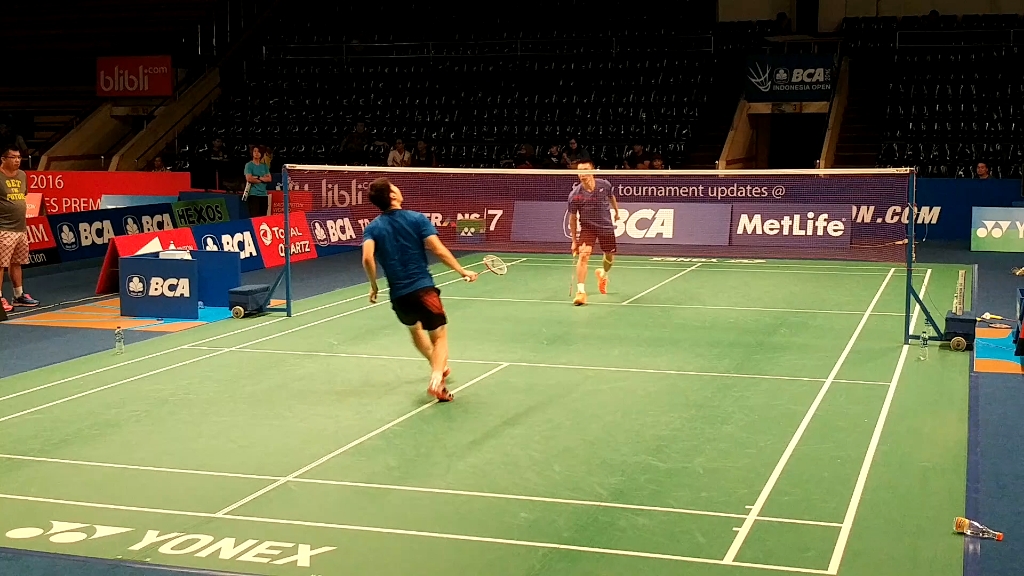 法国羽毛球队险胜印尼羽毛球队，李宗伟高光表现