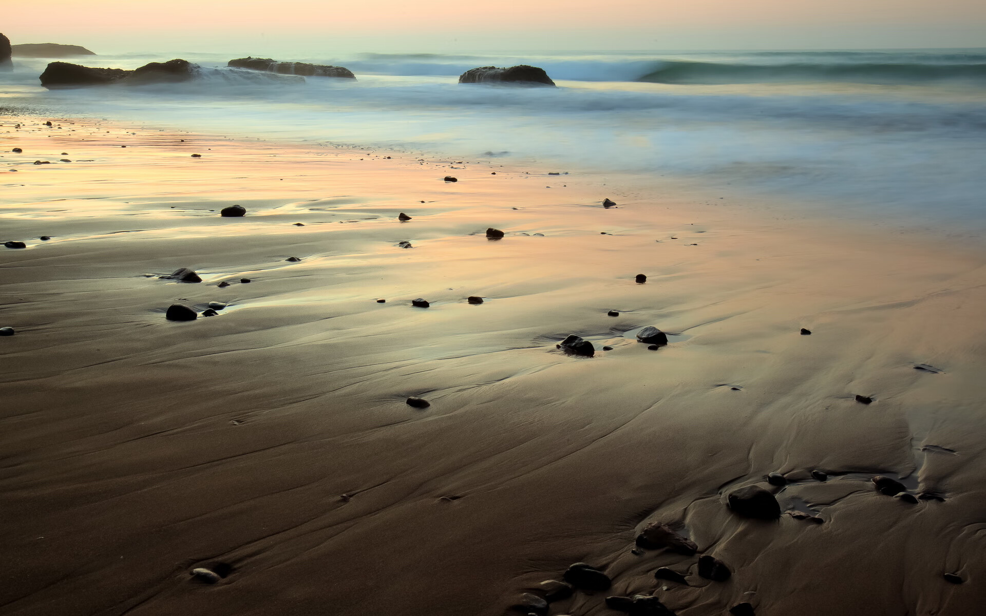 开云体育入口-技术性击倒与火焰舞蹈，法拉利轻取哈斯，佩雷兹点燃赛场